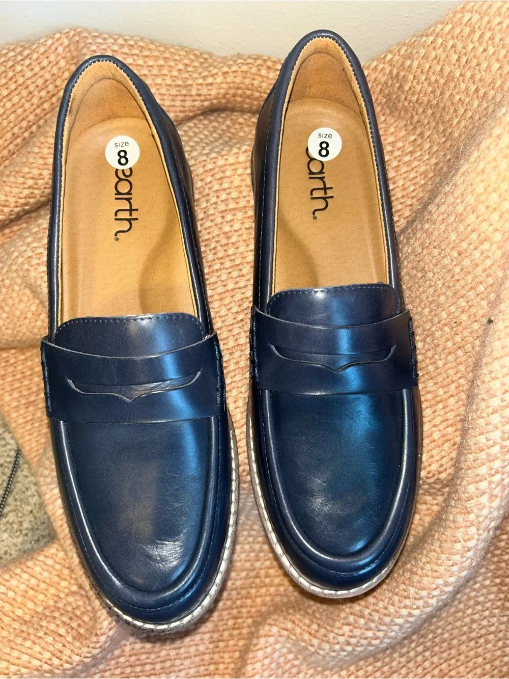 Earth polished navy